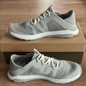 Women’s Olukai Huia - Size 8.5